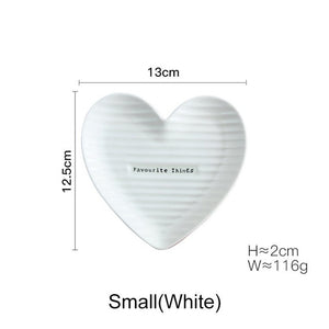 Lot Assiette heart shaped ceramic plate