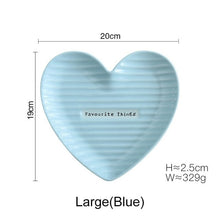 Load image into Gallery viewer, Lot Assiette heart shaped ceramic plate