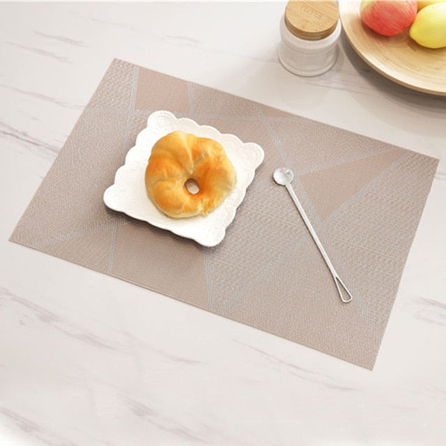 4pcs/lot Europe Style Placemat Anti-slip Decoration Mat Heat-resistant Tablemat