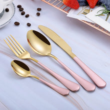 Load image into Gallery viewer, Ménagére gold spoon couvert