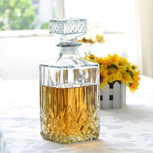 Load image into Gallery viewer, 1PC Hot Sale Luxury Lead Free Square Glass Wine Bottle